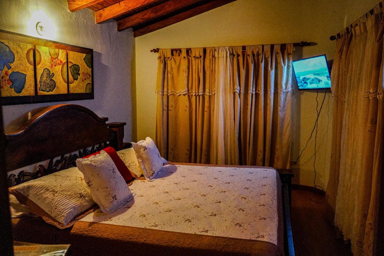 Casa Pastora Coworking Bed and Breakfast Guatapé Exterior foto