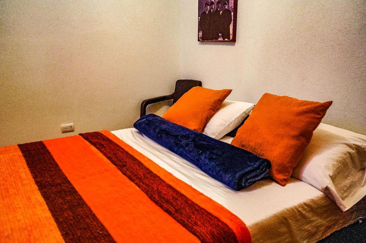 Casa Pastora Coworking Bed and Breakfast Guatapé Exterior foto